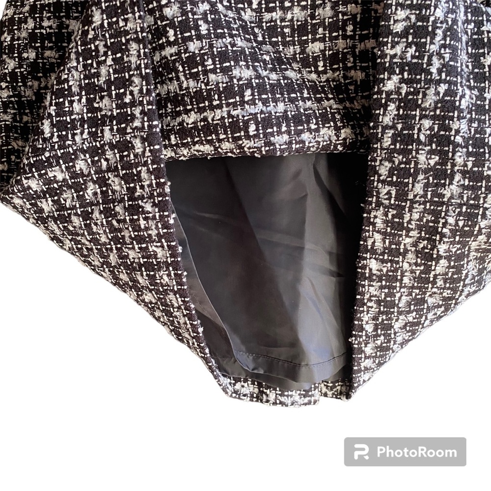 NWT Talbots Black and White Classic Tweed Pencil Skirt Size 12P - Picture 3 of 9